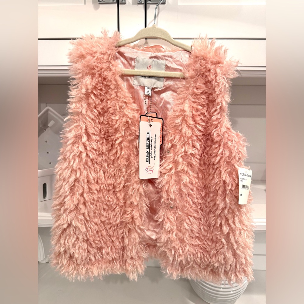 Brand-New, Urban Republic Faux Fur Vest